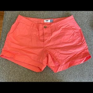 Old Navy pink shorts